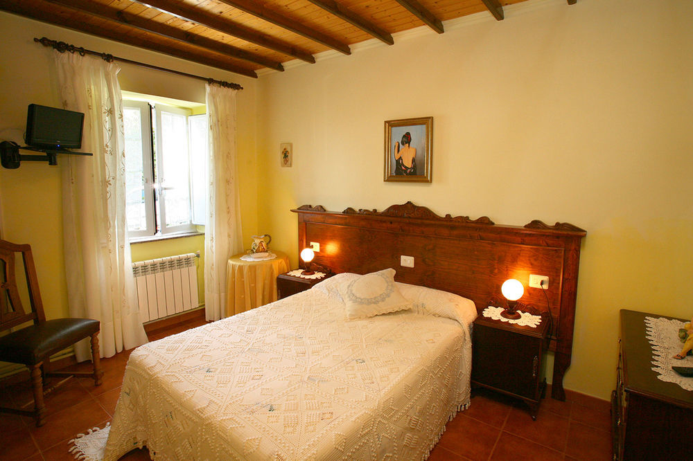 Pension Casa Elena Foro Exterior photo
